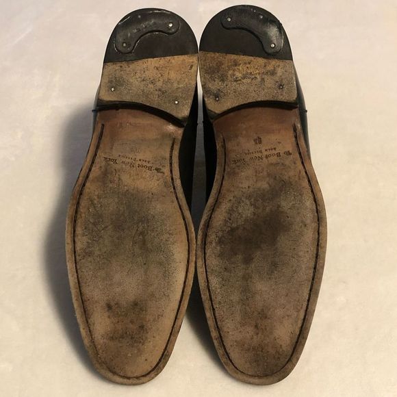 To Boot New York Two Toned Chelsea Boots • Size 9.5 main image 5